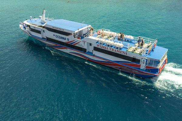 fast-boat-Wijaya-Tramena-2