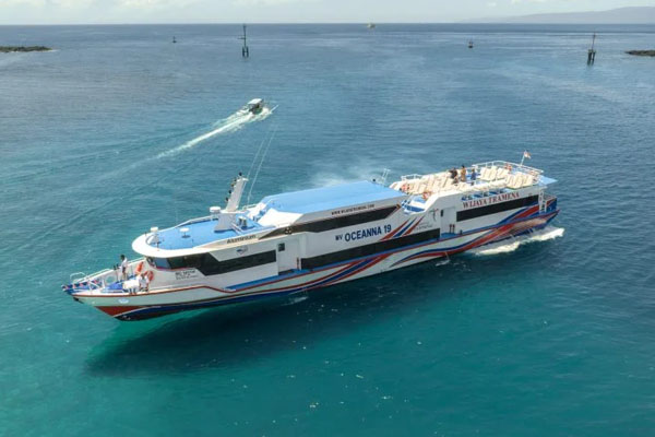 fast-boat-Wijaya-Tramena-3