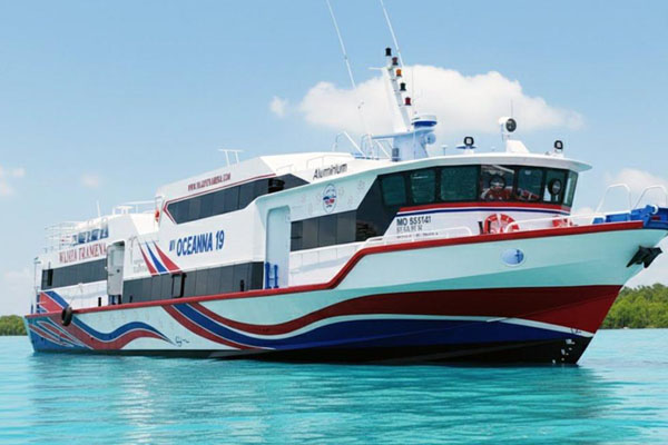 fast-boat-Wijaya-Tramena-4